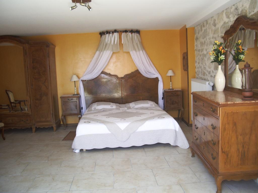 Le Mas Fa Sua Bed & Breakfast Malataverne ภายนอก รูปภาพ